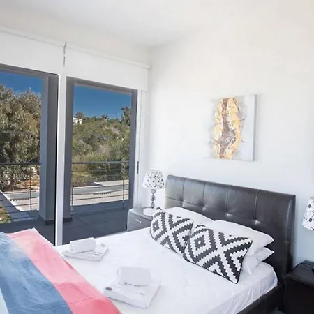 Helenic Premium***** Private Pool 3* Elia (Mykonos)